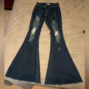 Size 4 - lil bees bohemian bell bottom flares